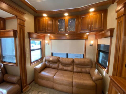 2017 Heartland MOBILE SUITE  38 RSSA