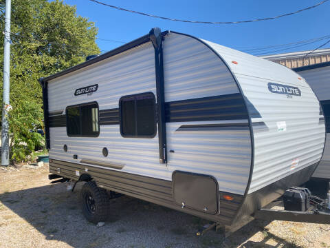 2024 SUNSET PARK & RV 18 RD for sale at ROGERS RV in Burnet TX