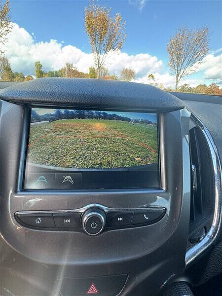 2017 Chevrolet Cruze LT Auto