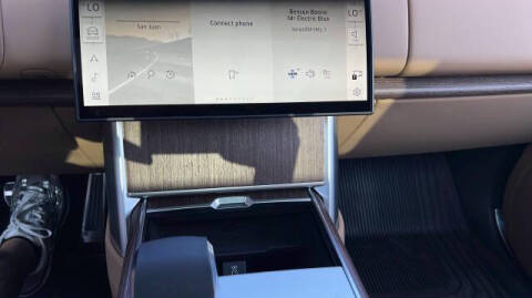 2026 Land Rover Range Rover P400 SE