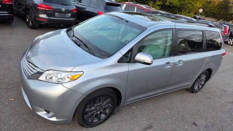 2013 Toyota Sienna Limited 7-Passenger