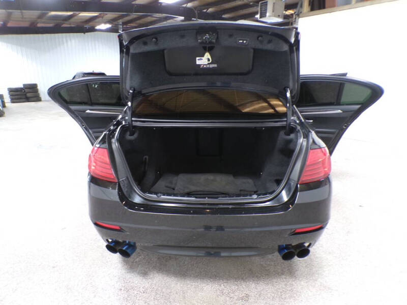 2016 BMW 5 Series 550i xDrive