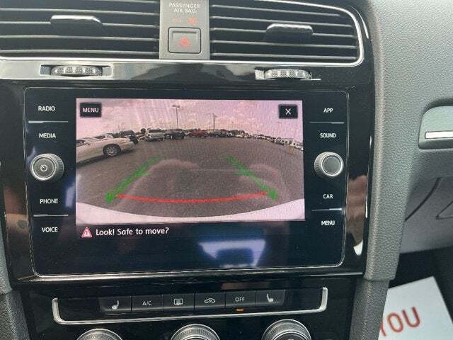 2019 Volkswagen Golf GTI 32