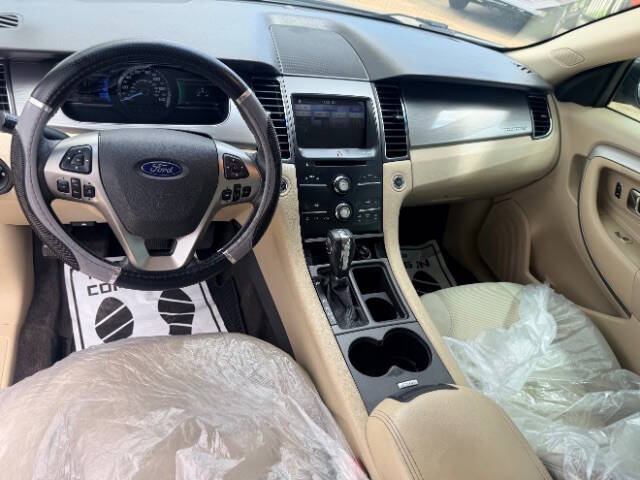 2018 Ford Taurus SEL