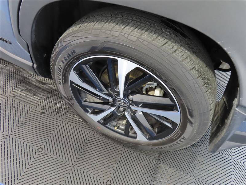 2024 Toyota Corolla Cross Hybrid XSE