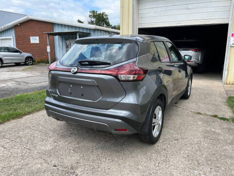2021 Nissan Kicks S