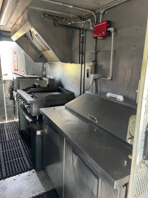 1997 GMC P30 Forward Control Chassis