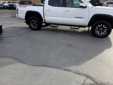 2022 Toyota Tacoma TRD Off-Road