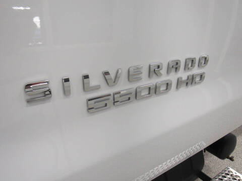 2022 Chevrolet Silverado 5500HD