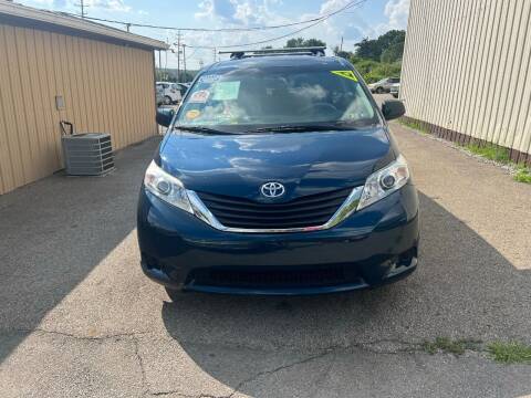 2011 Toyota Sienna for sale at BNM AUTO GROUP LLC in Girard OH