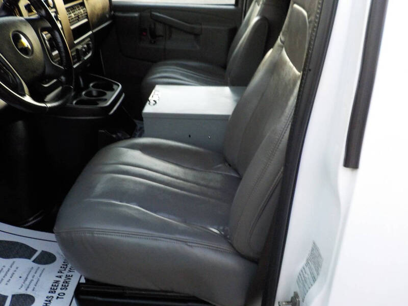 2020 Chevrolet Express 3500