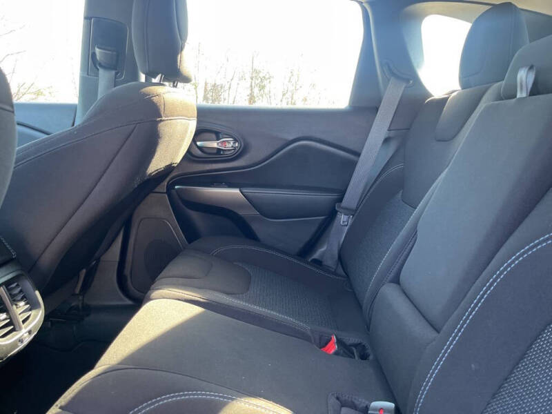 2021 Jeep Cherokee Latitude