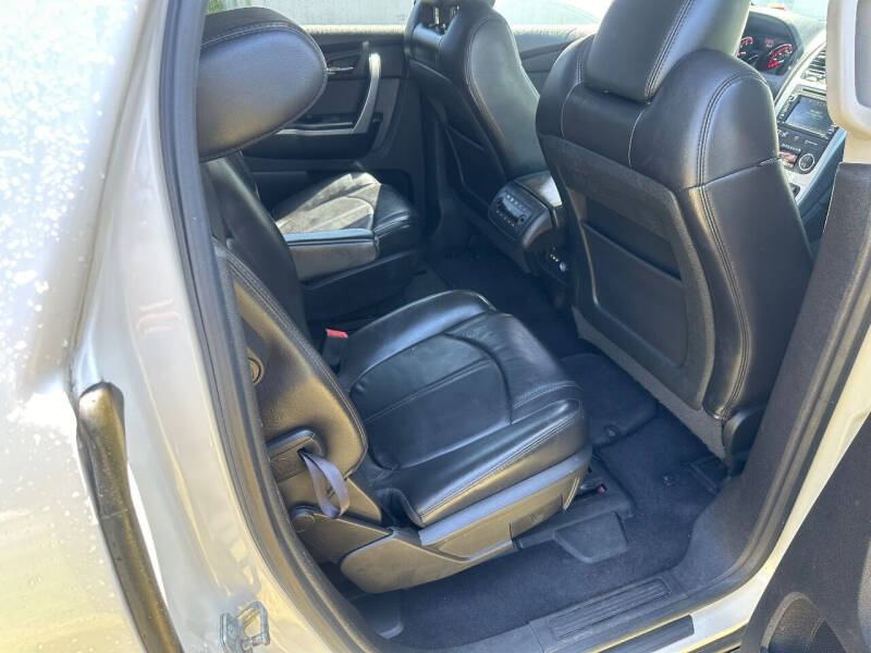 2012 GMC Acadia SLT-2