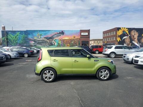 2015 Kia Soul for sale at RIVERSIDE AUTO SALES in Sioux City IA