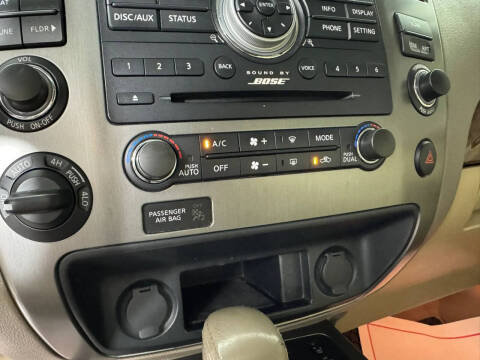 2013 Nissan Armada Platinum