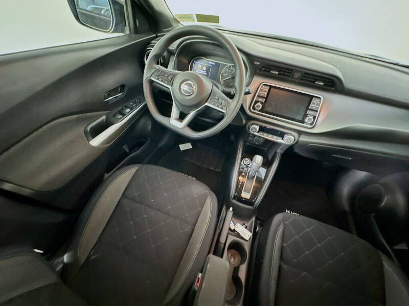2019 Nissan Kicks SV
