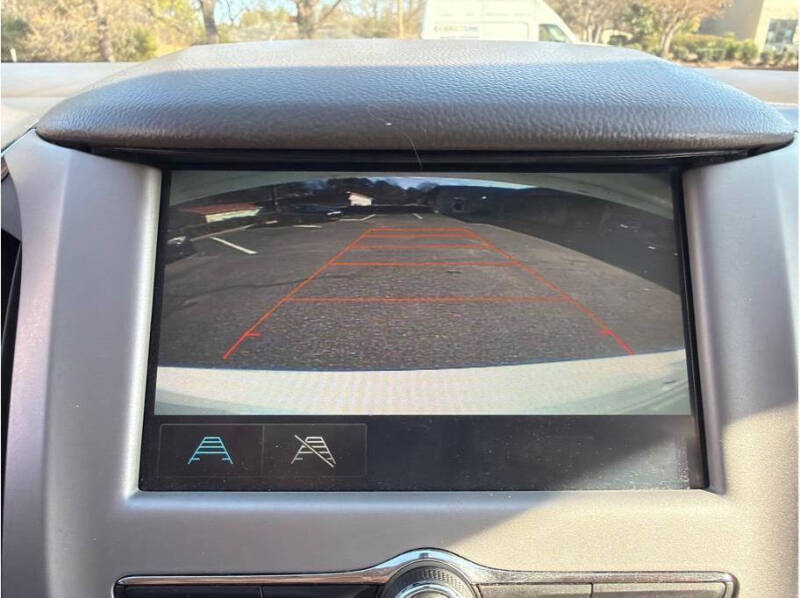 2017 Chevrolet Cruze LS Auto