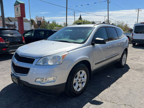 2010 Chevrolet Traverse LS