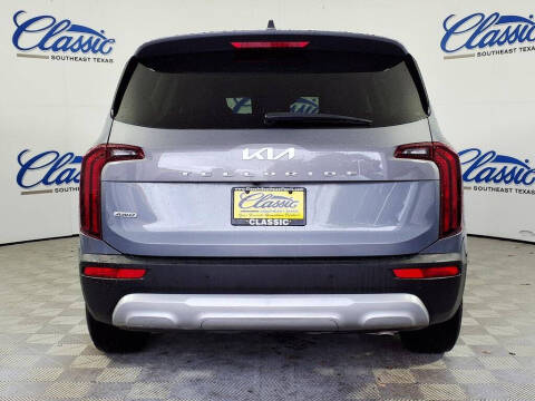 2022 Kia Telluride LX