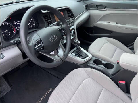 2019 Hyundai Elantra