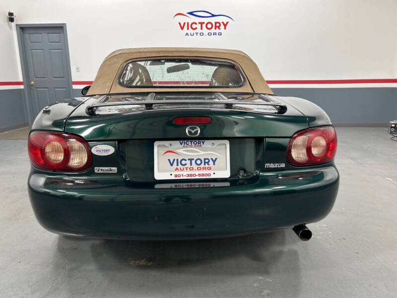 2001 Mazda MX-5 Miata