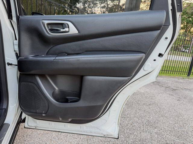 2013 Nissan Pathfinder Platinum