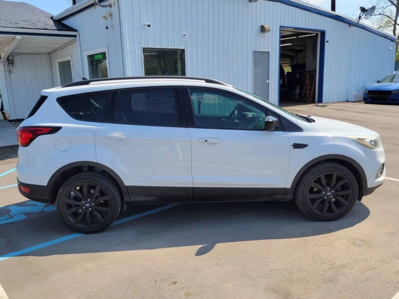 2019 Ford Escape SE