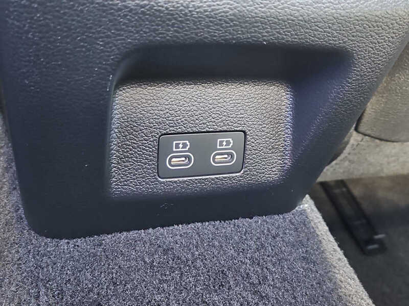 2025 Genesis G70