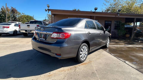 2013 Toyota Corolla LE