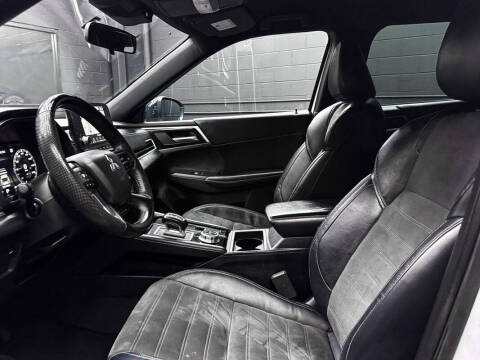 2023 Mitsubishi Outlander