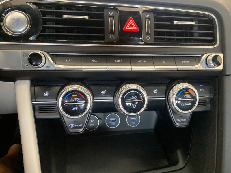 2023 Genesis G70 2.0T