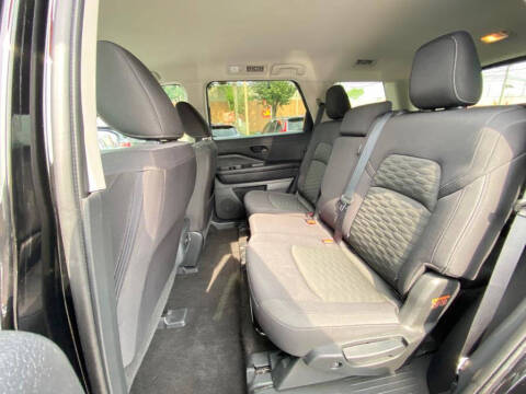 2023 Nissan Pathfinder S