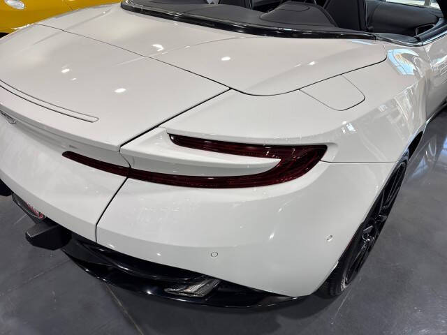 2019 Aston Martin DB11 Volante
