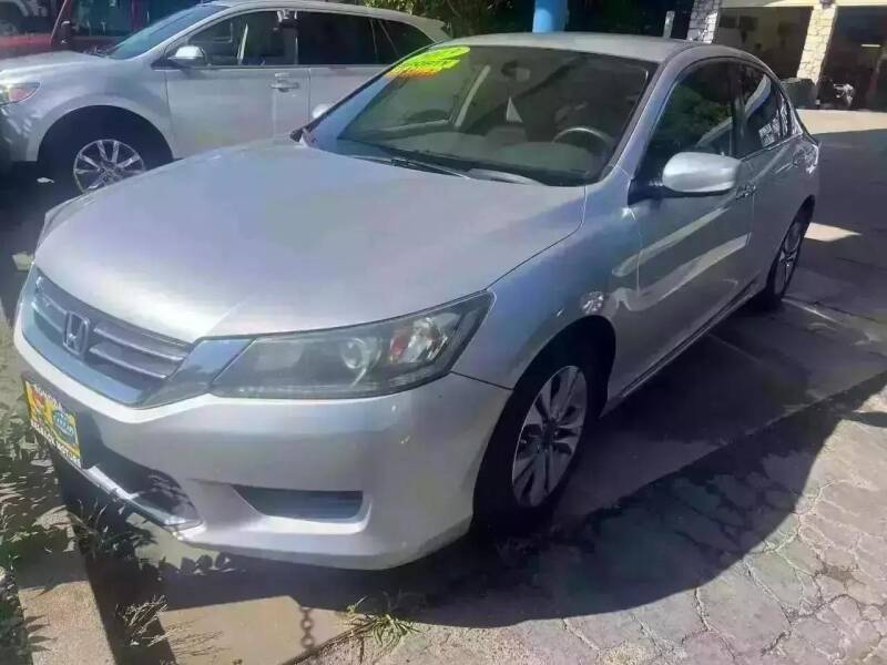2013 Honda Accord for sale at BEE BACK MOTORS in Sonora CA