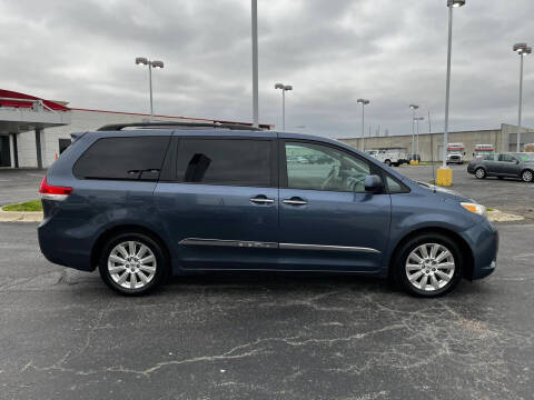 2013 Toyota Sienna