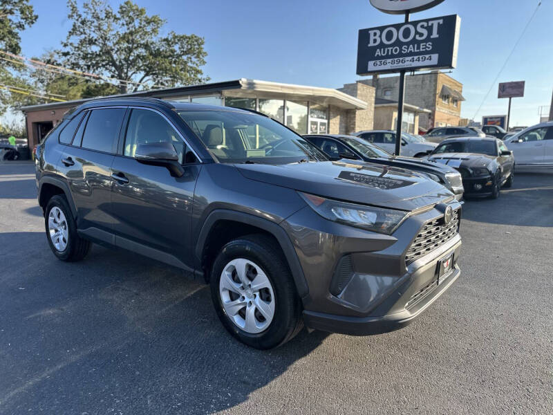 2019 Toyota RAV4 LE's photo