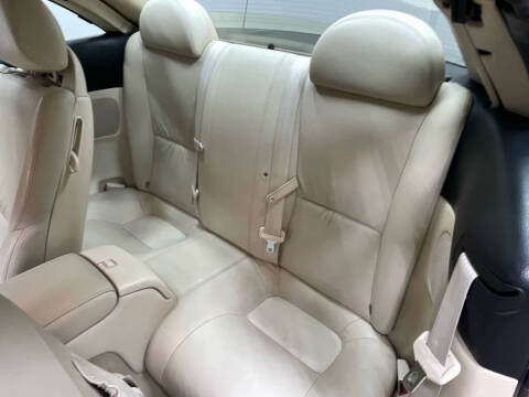2004 Lexus SC 430
