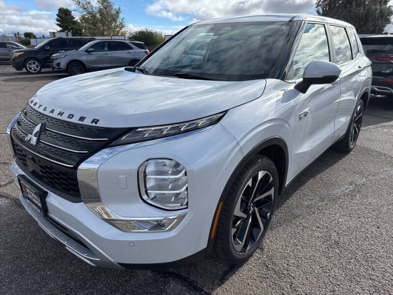 2025 Mitsubishi Outlander PHEV SE