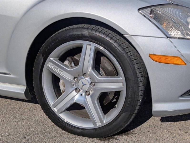 2009 Mercedes-Benz S-Class S 550 4MATIC
