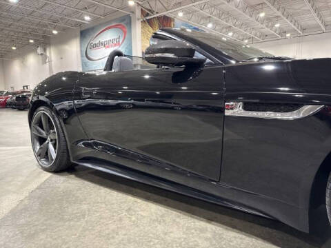 2014 Jaguar F-TYPE V8 S