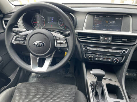 2019 Kia Optima LX