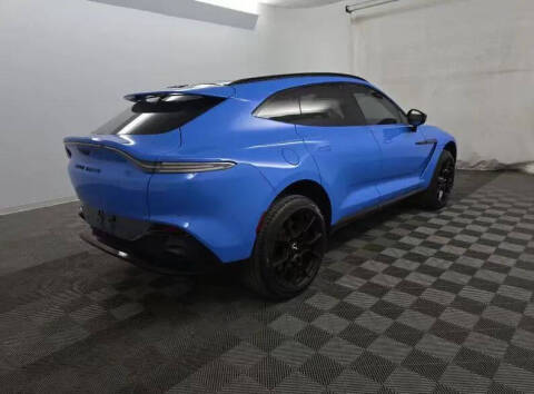 2021 Aston Martin DBX