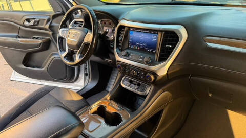 2020 GMC Acadia SLE