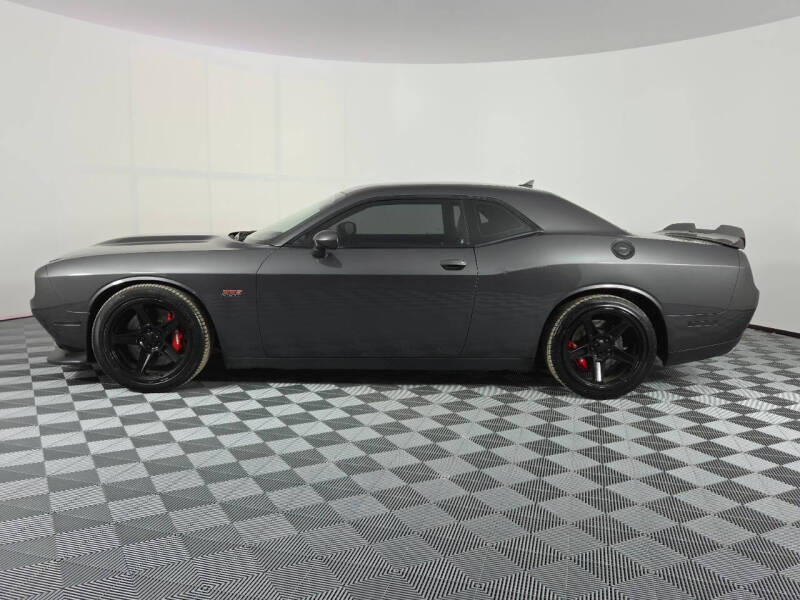 2016 Dodge Challenger SRT 392