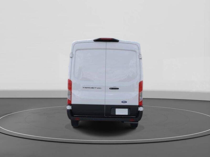 2026 Ford Transit 250