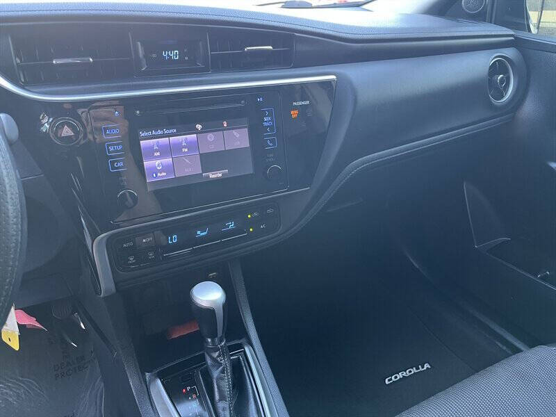 2017 Toyota Corolla SE