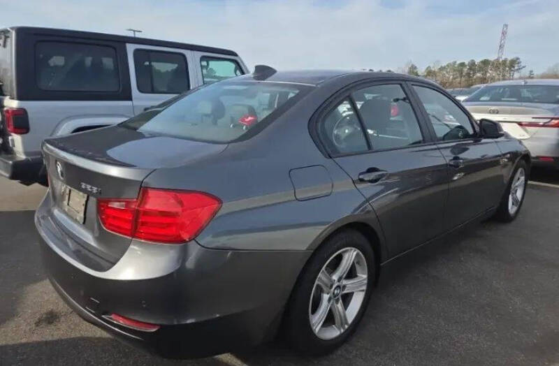 2013 BMW 3 Series 328i