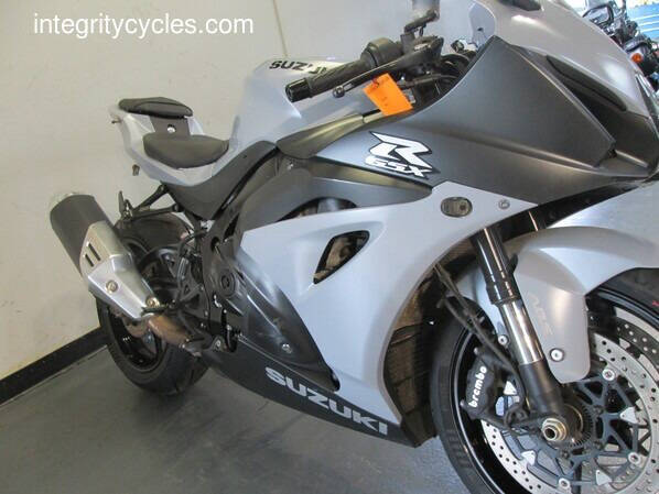 2022 Suzuki GSX-R1000