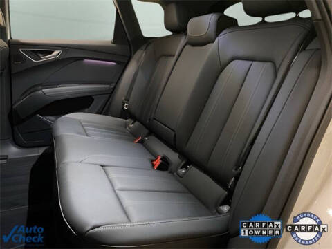 2024 Audi Q4 e-tron quattro Premium Plus 50