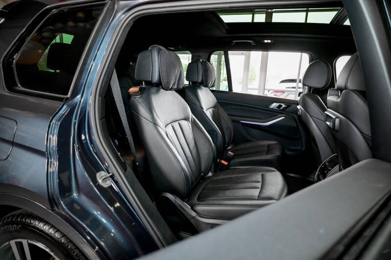 2022 BMW X7 xDrive40i